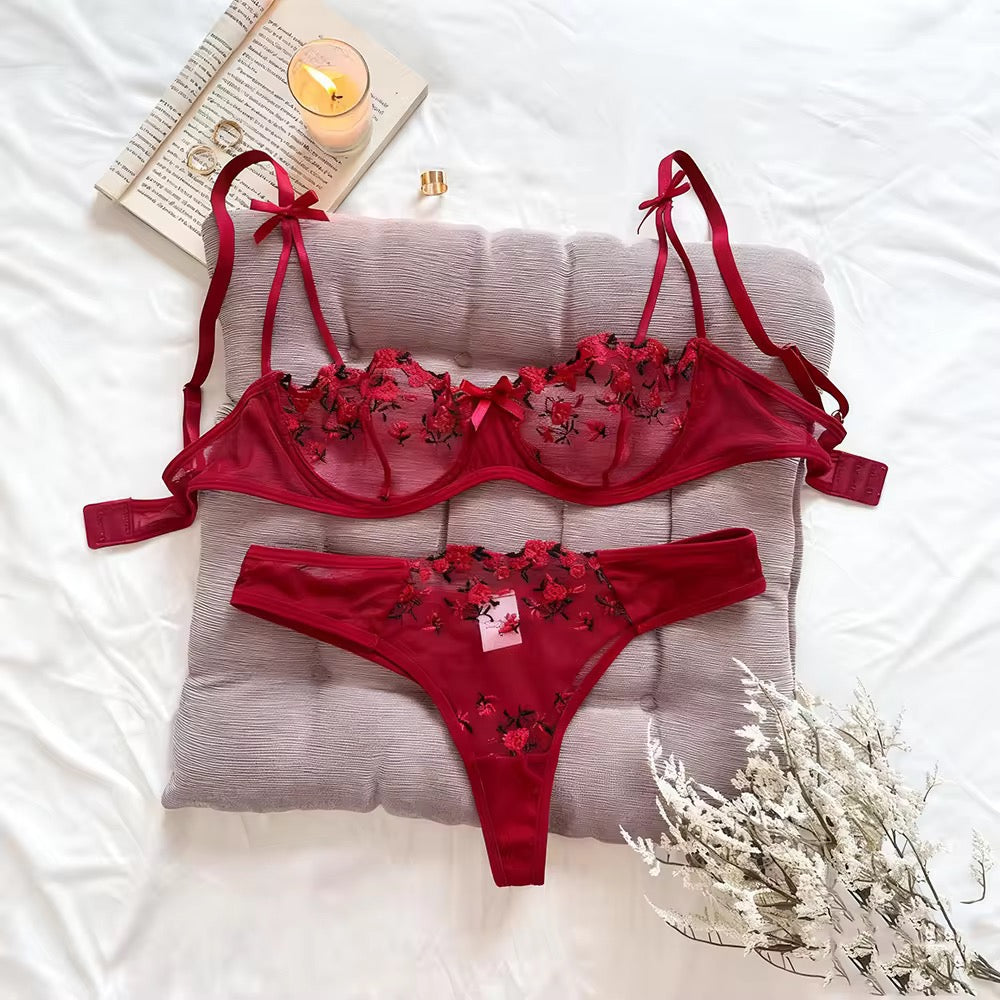 Intimate Floral Mesh Lingerie Set: Double Strap Detail & Sheer Elegance